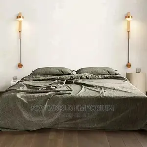 Simple Rotatable Wall Light
