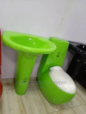 Rck13 Water Closet Green
