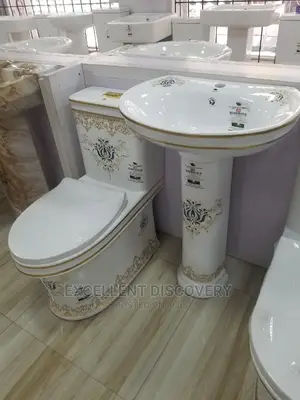 Water Closet Gold 01 Vas