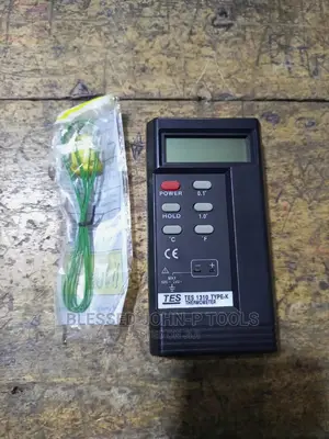 Digital Thermometer