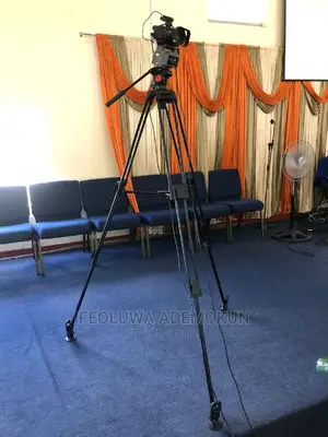 Livestreaming, Led Outdoor Screen Rental and Zoom Meetings