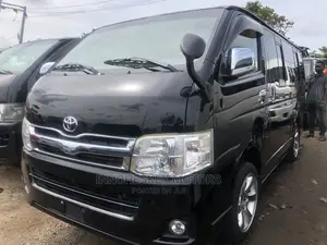 Toyota HiAce 2012 Black