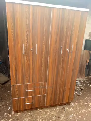 Wardrobe - Size 4 Ft Wide 6 Ft Height 