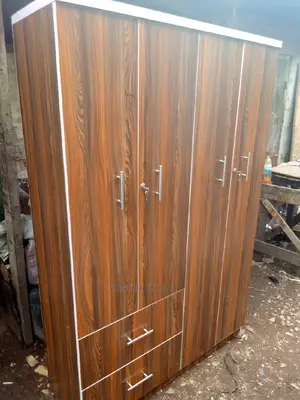 Wardrobe - Size 4 Ft Wide 6 Ft Height 
