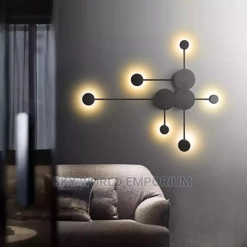 Postmodern Simple Wall Light