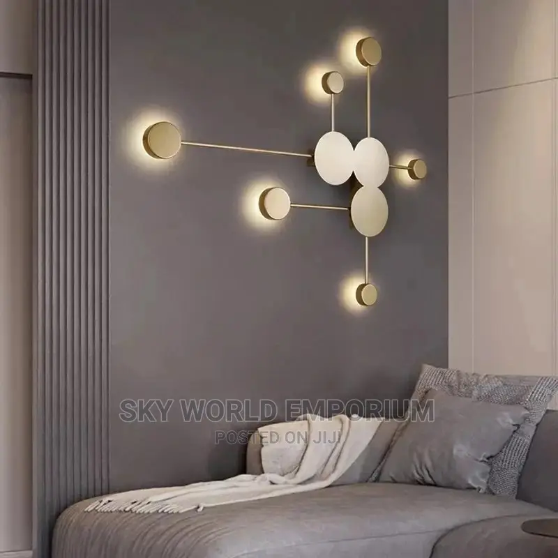 Postmodern Simple Wall Light