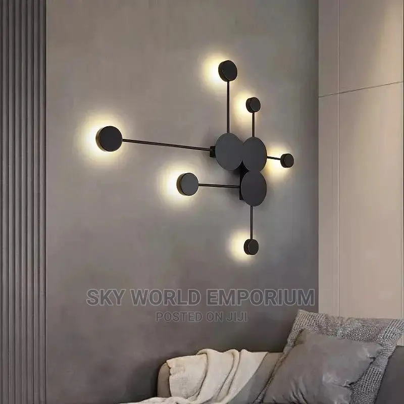 Postmodern Simple Wall Light