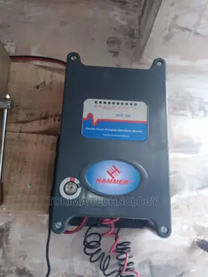 Hammer Electric Fence Energizer