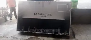 LG Smart Signature Oled TV ,77 Inches, Razor Frame