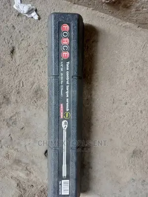 Torque Wrench Socket Force