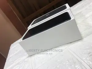 Apple iPhone XR 64 GB Black