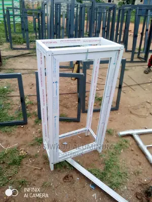 Show Glass 3step