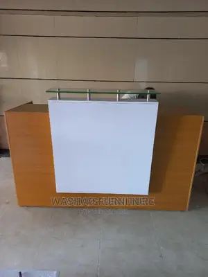 Receptionist Table