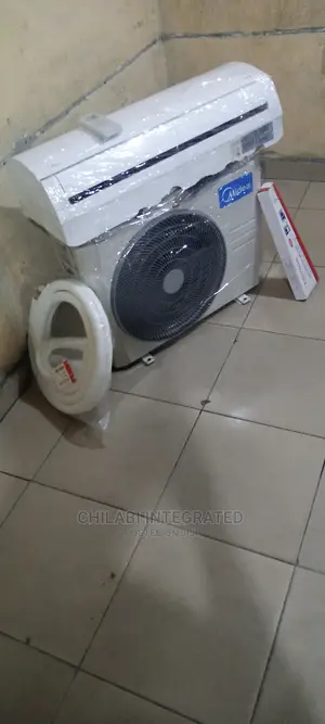 1 Month Old Almost New INVERTER 1.5HP MIDEA Air Conditioner