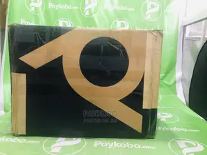 Poly Studio P21 Personal Meeting Display
