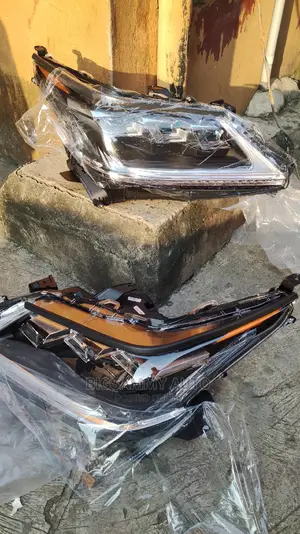 Lexus LX 570 Headlamp 2018/2020