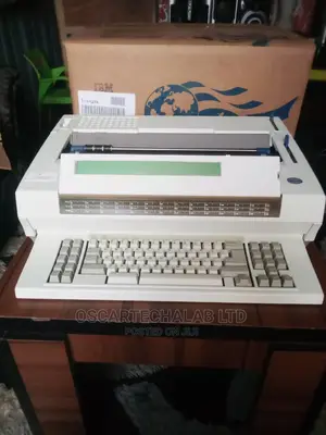 IBM Wheelwriter 3500 Typewriter by Lexmark