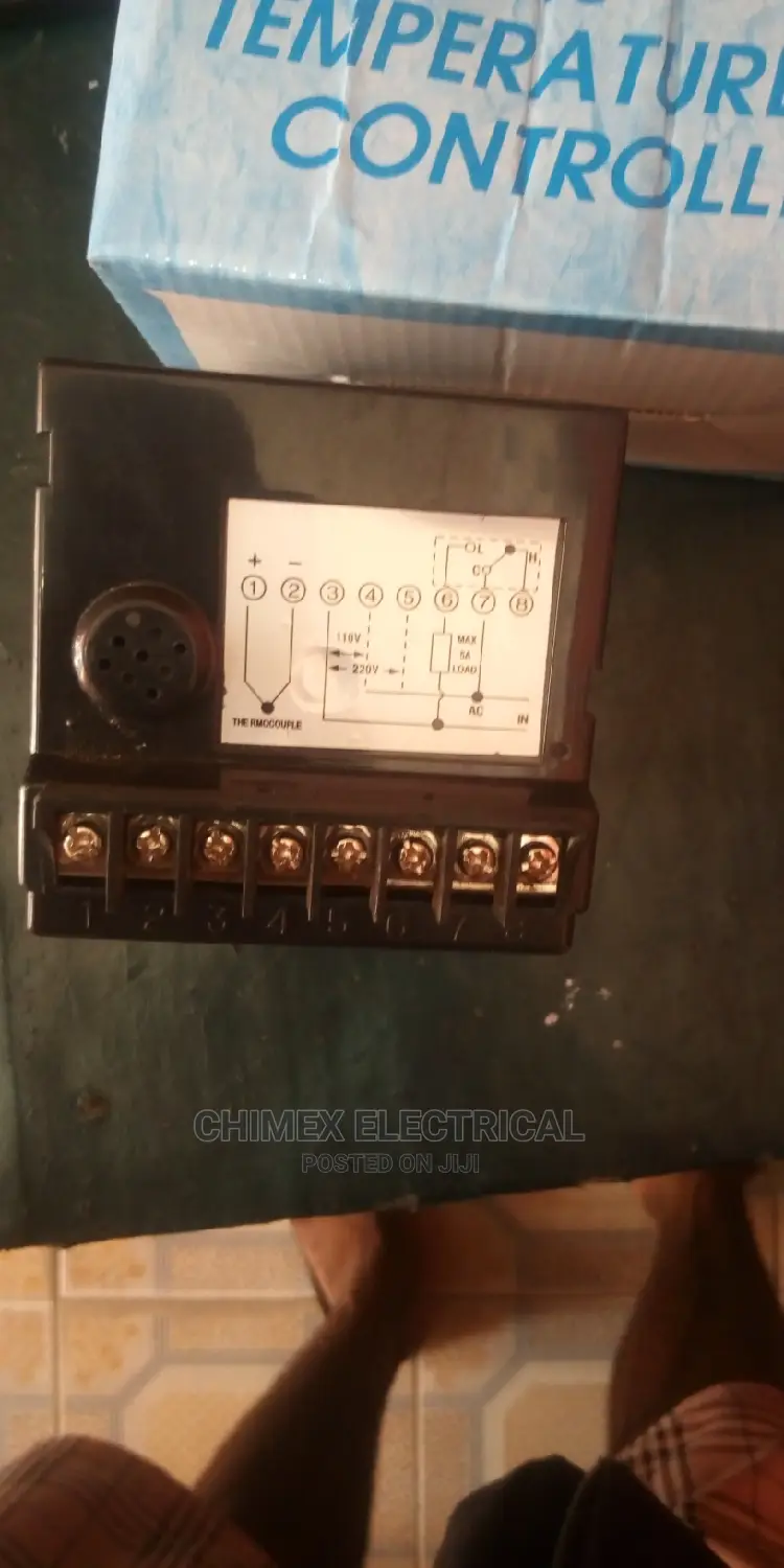 Electronic Temperature Controller 0-400 Range