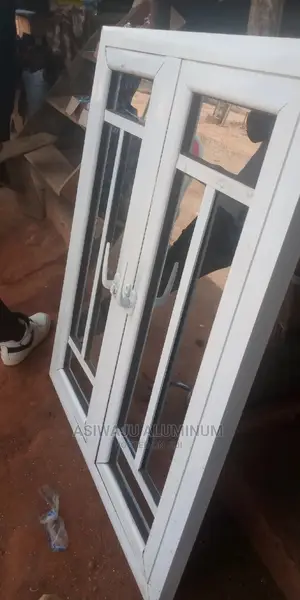 : Aluminum Casement Window