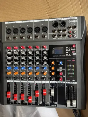 Yamaha 6channel Mixer