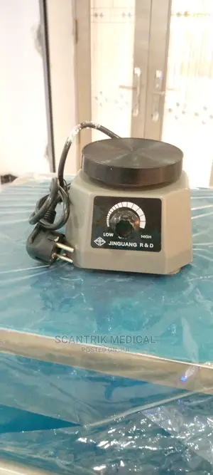 Dental Laboratory Round Vibrator Gypsum Mixing Machine