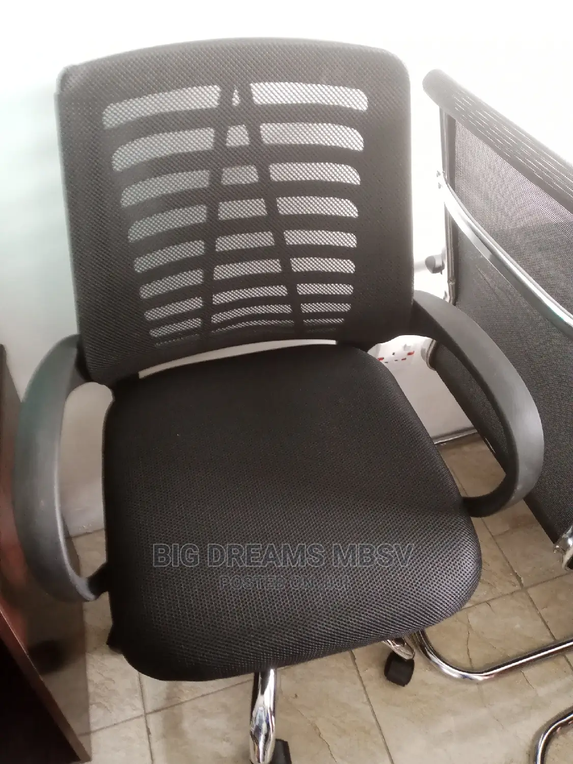 V Net Chair