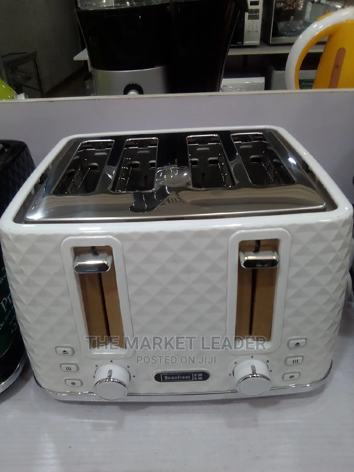 Scanfrost Toaster 4 Slice