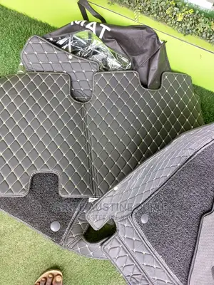 Toyota Land Cruiser 3D Floor Mat Customized