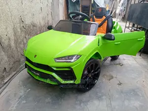 Amazing Uk Used Kids 12v Licensed Lamborghini Urus Car.