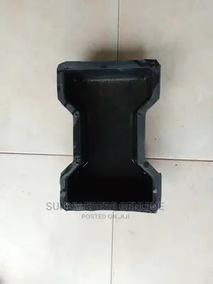 Interlocking Mould I Shape