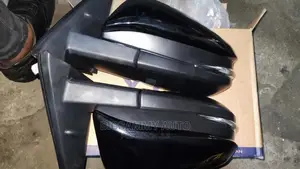 4 Runner 2014 Side Mirror