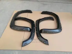 Tundra 2014 / 2010 Fender Padded