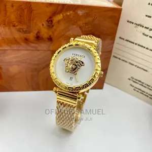 Female Non Tarnished Versace Wristwatch