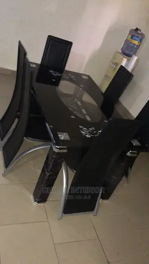 6 Seater Glass Dining Table
