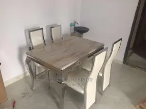 4 Seaters Marble Dining Table