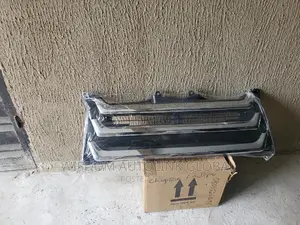 Front Grille For Toyota Hiace (Hummer Bus) 2014-2017 Model