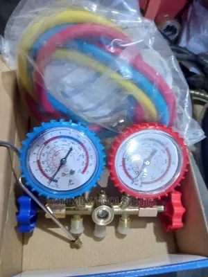 Manifold Gauge for AC Motor