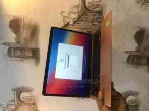Laptop Apple MacBook Air 2020 8GB Apple M1 SSD 512GB