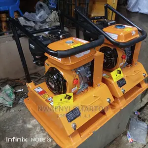 Honda Engine C90 Plate Compactor Machine