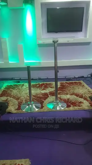 High Quality Complete Set of Single Pole Altar