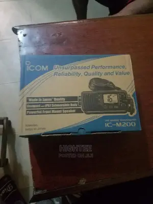 Icon Marine Base Radio Model M200