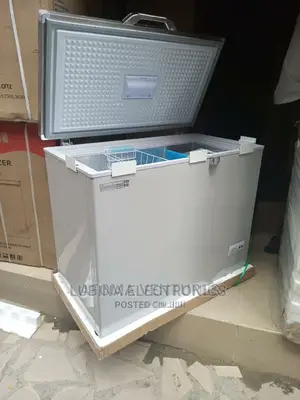 Brand New Scanfrost 300litter Chest Freezer/External/Silver/