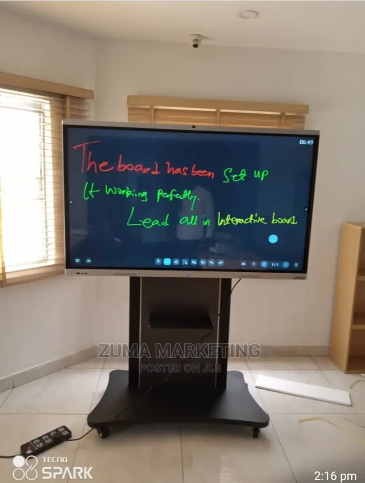 Lead Interactive Flat Panel Display 86inches ( All in One)