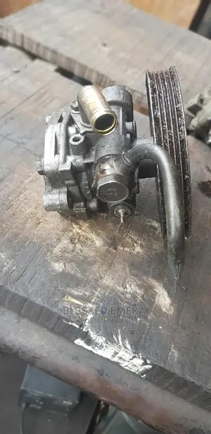 Mitsubishi Outlander Steering Pump
