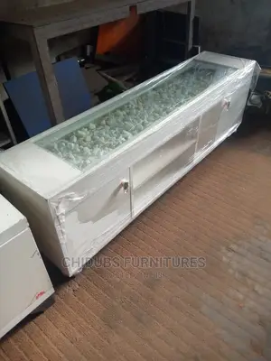 Quality Tv Stand With Light and Stones