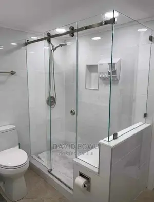 Sliding Shower Cubicle With Tampered Glass