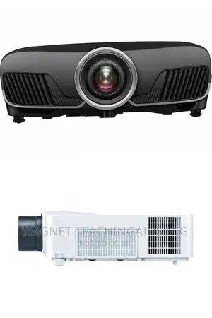 Hitachi Maxell 10000 Lumens Projector In Lagos