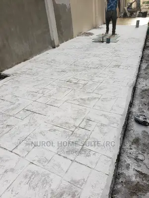 (Ashlar Slate Pattern) Decorative Stamped Concrete