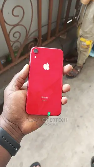 Apple iPhone XR 64 GB Red