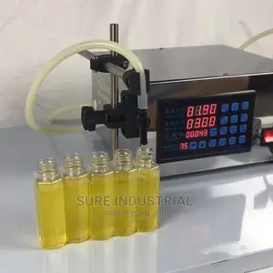 Cosmetics Filling Machine